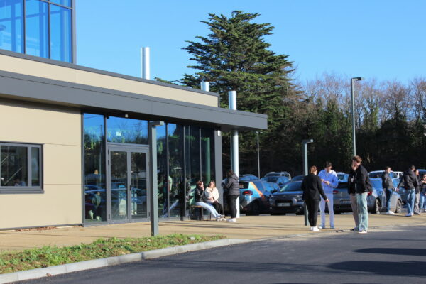 Rentrée 2025 : 170 étudiants en alternance rejoignent Sup’Affaires à Lorient